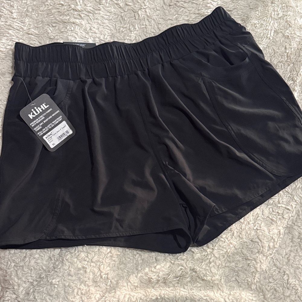 KUHL Vantage Trainer 4” inseam Black Shorts